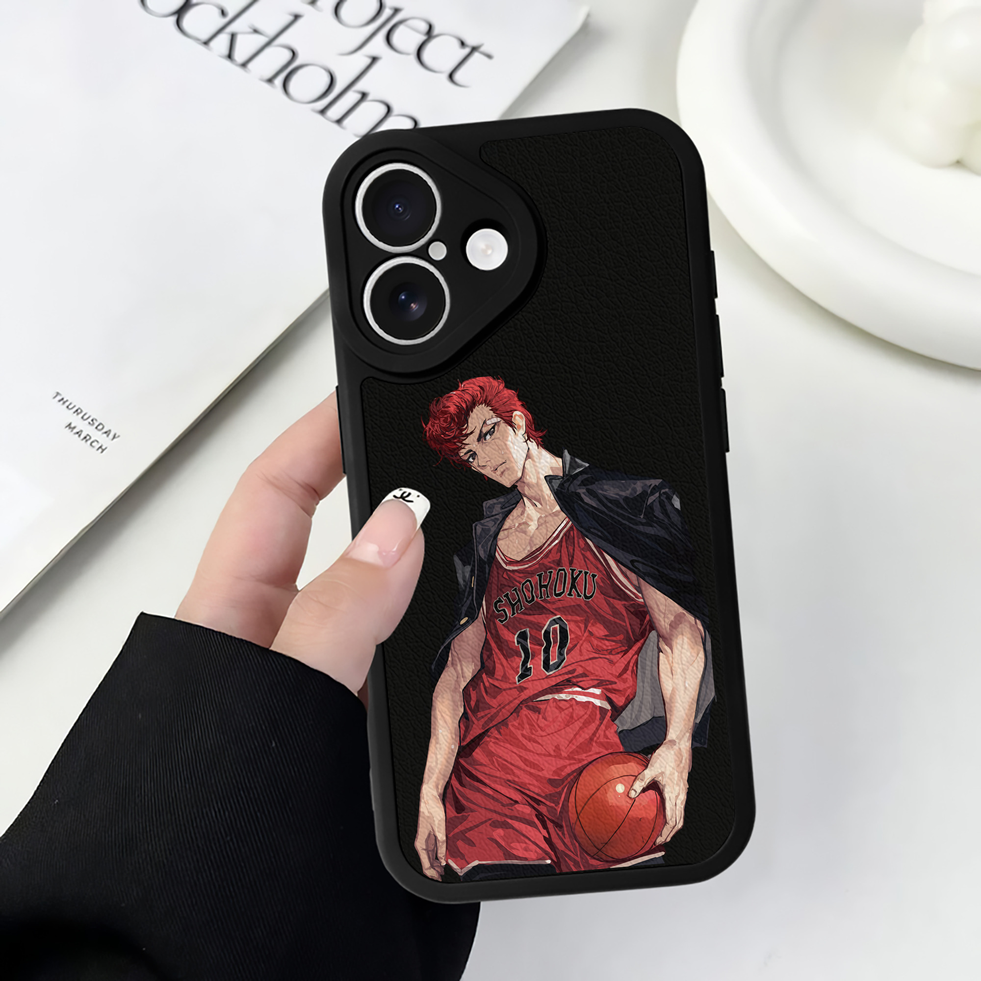 （画像用） SLAM DUNK／スラムダンク 【iPhone 16シリーズ対応】シリコンスマホケース（レザー調） 材質：シリコン